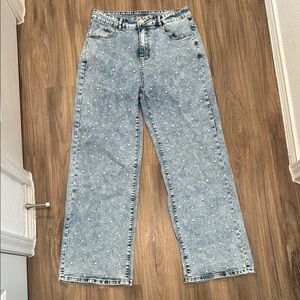 Women's Light Wash Jeans with Pearl Studs